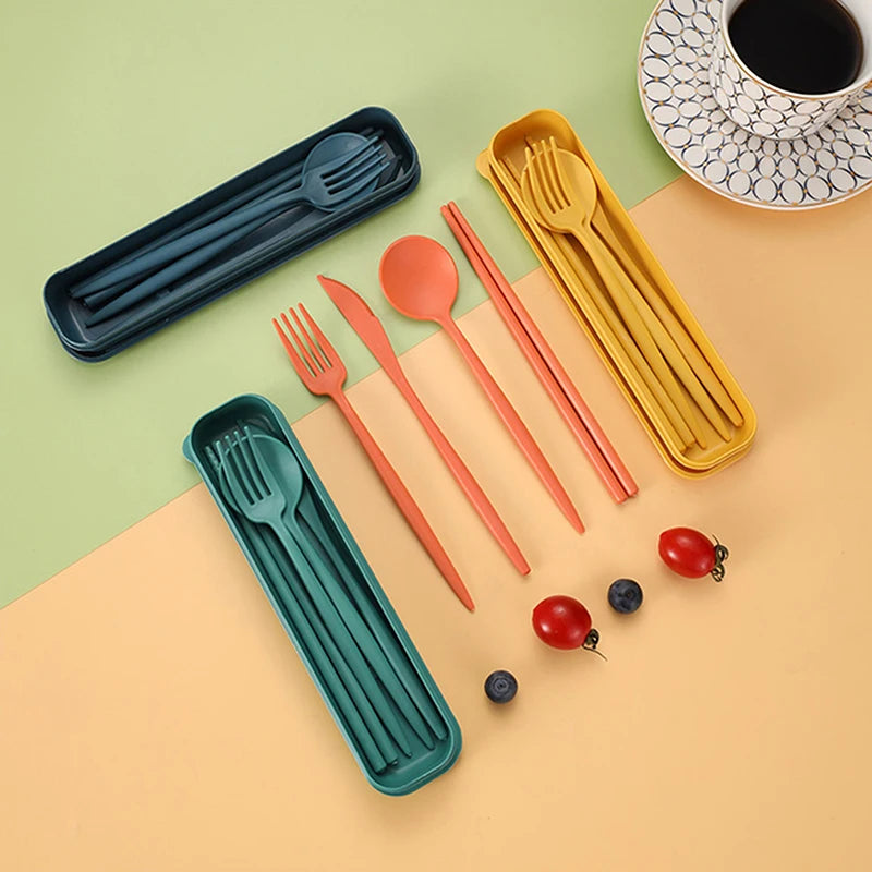 4Pcs Travel Cutlery Sets – Portable Wheat Straw Tableware - Image 3