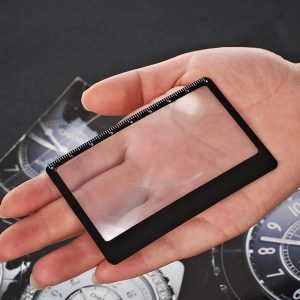 Portable Pocket Magnifier – 3X Reading Glass & Solar Igniter