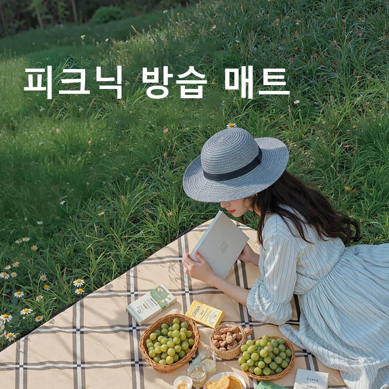 BLACKDOG Summer Picnic Mat – Waterproof & Foldable Beach Blanket - Image 3