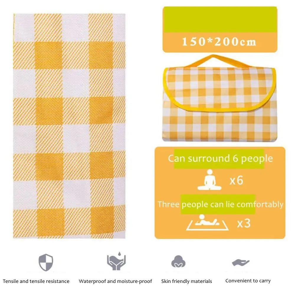 Foldable Outdoor Picnic Pad – Waterproof & Lightweight Beach Mat - Image 3